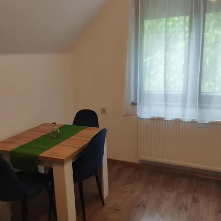 Boerzsoeny Vendeghaz Apartment *
