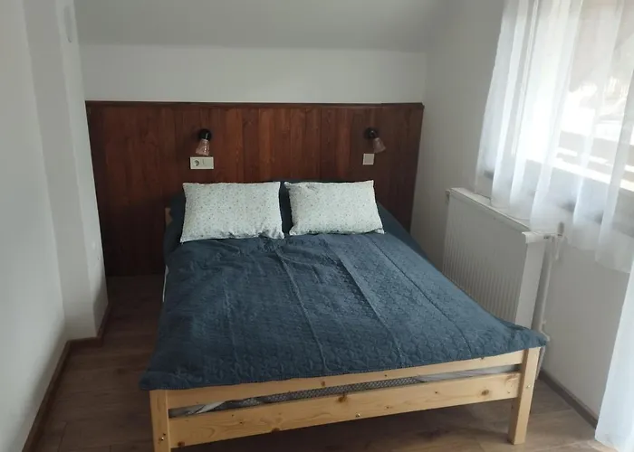 아파트 Boerzsoeny Vendeghaz *