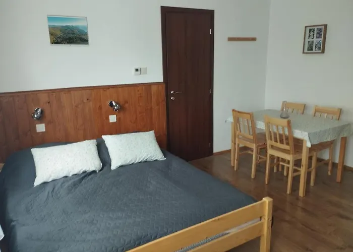 아파트 Boerzsoeny Vendeghaz *